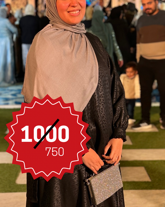 بلوزة جلدية سوداء (إصدار محدود)