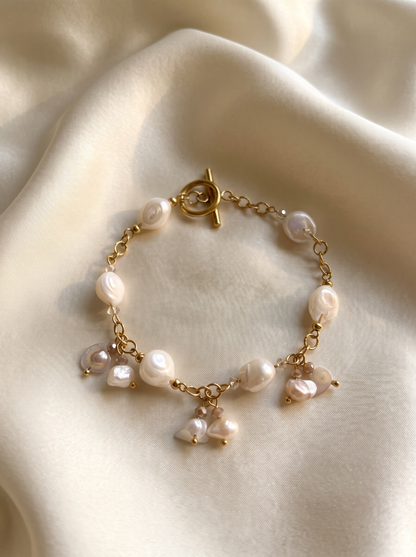 The Pearls Bracelet