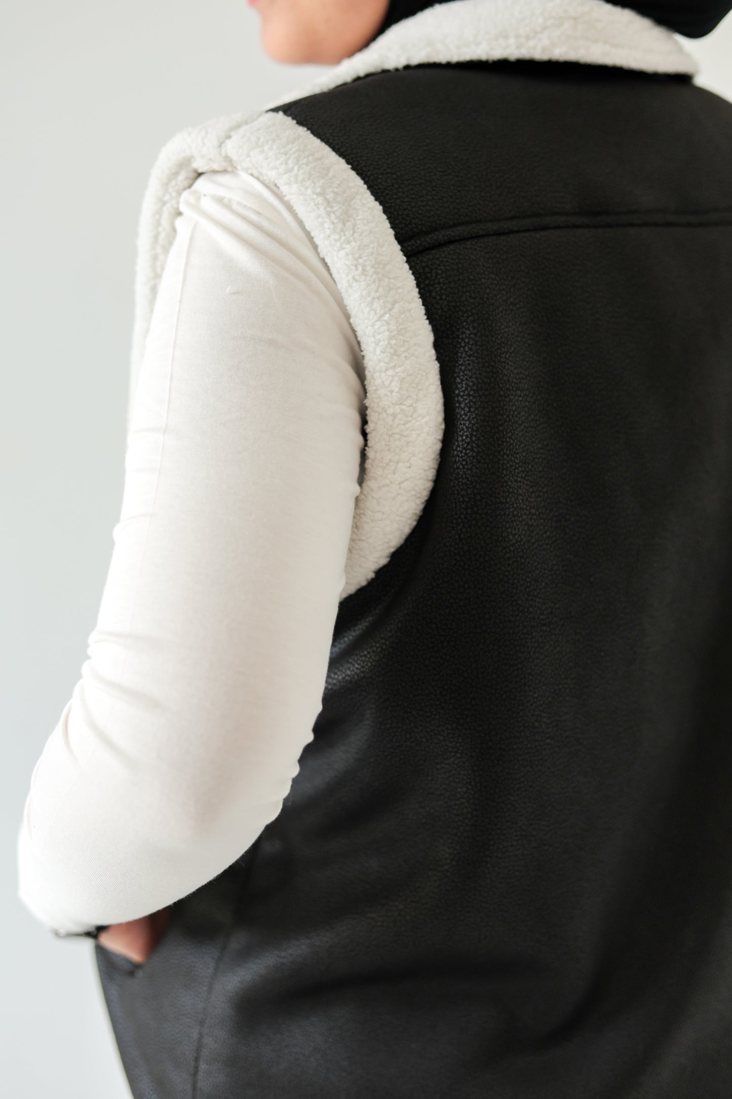 Leather Vest with Fur