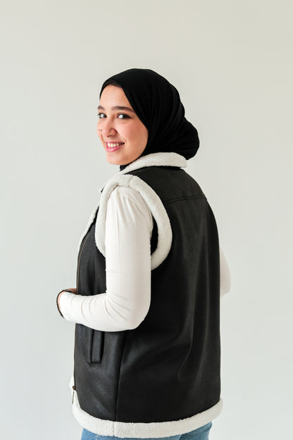 Leather Vest with Fur