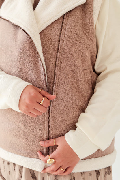 Leather Vest with Fur